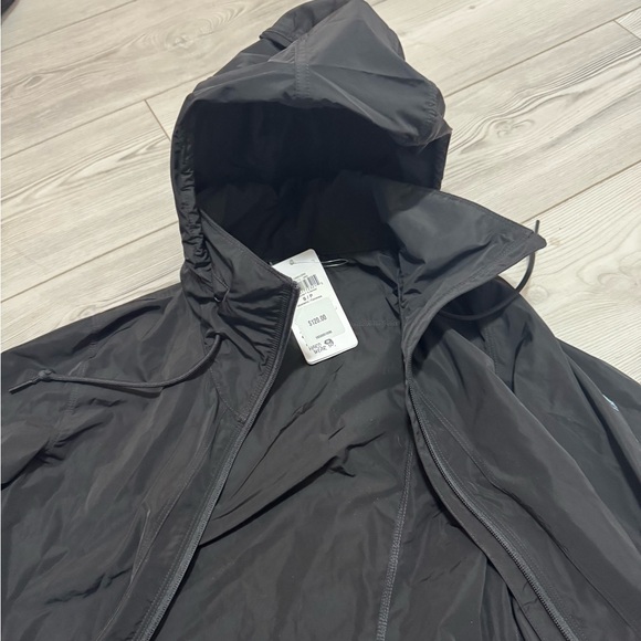 NWT Mountain Hardware Urbanite II Jacket Size Small Black - Picture 7 of 7